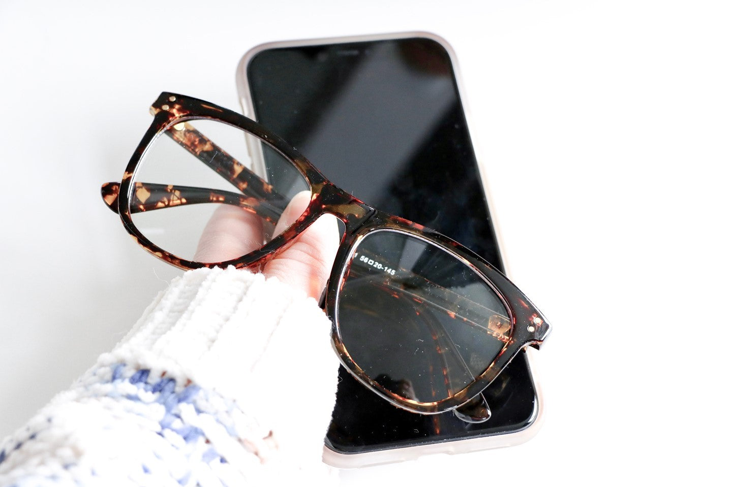 Protecting Your Eyes in Aotearoa: The Role of Blue Light Glasses in New Zealand’s Digital Era